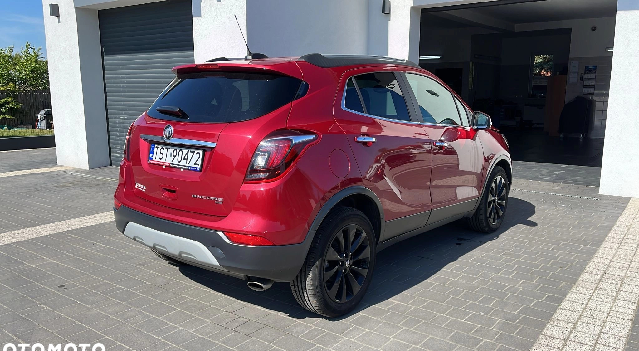 Opel Mokka cena 38000 przebieg: 81200, rok produkcji 2018 z Warszawa małe 67